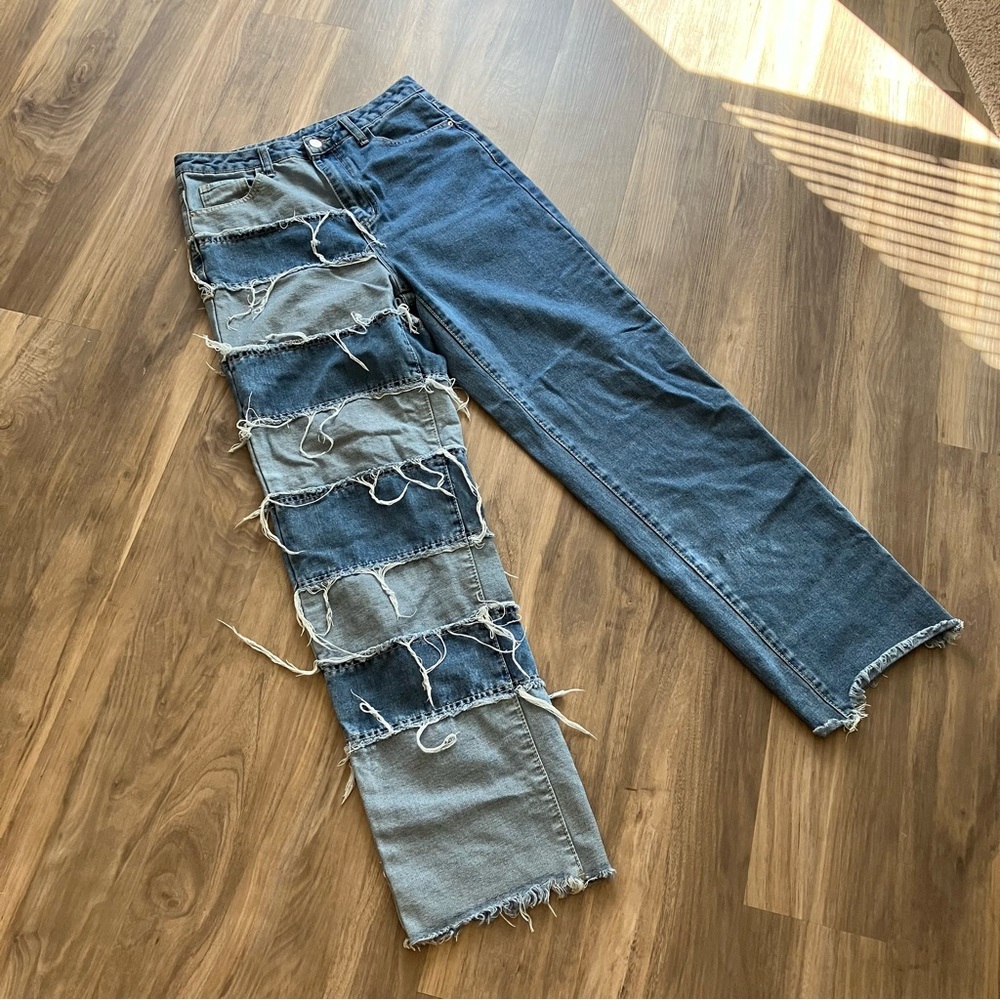 NEW RARE DISTRESSED PATCH COLORBLOCK JEANS - Picture 4 of 15